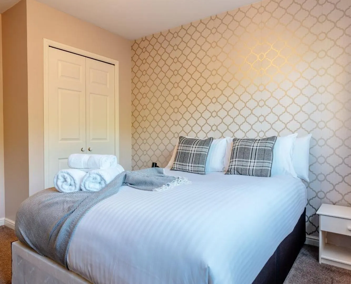 Roseburn Retreat 2B Free Parking Apartment Edinburgh