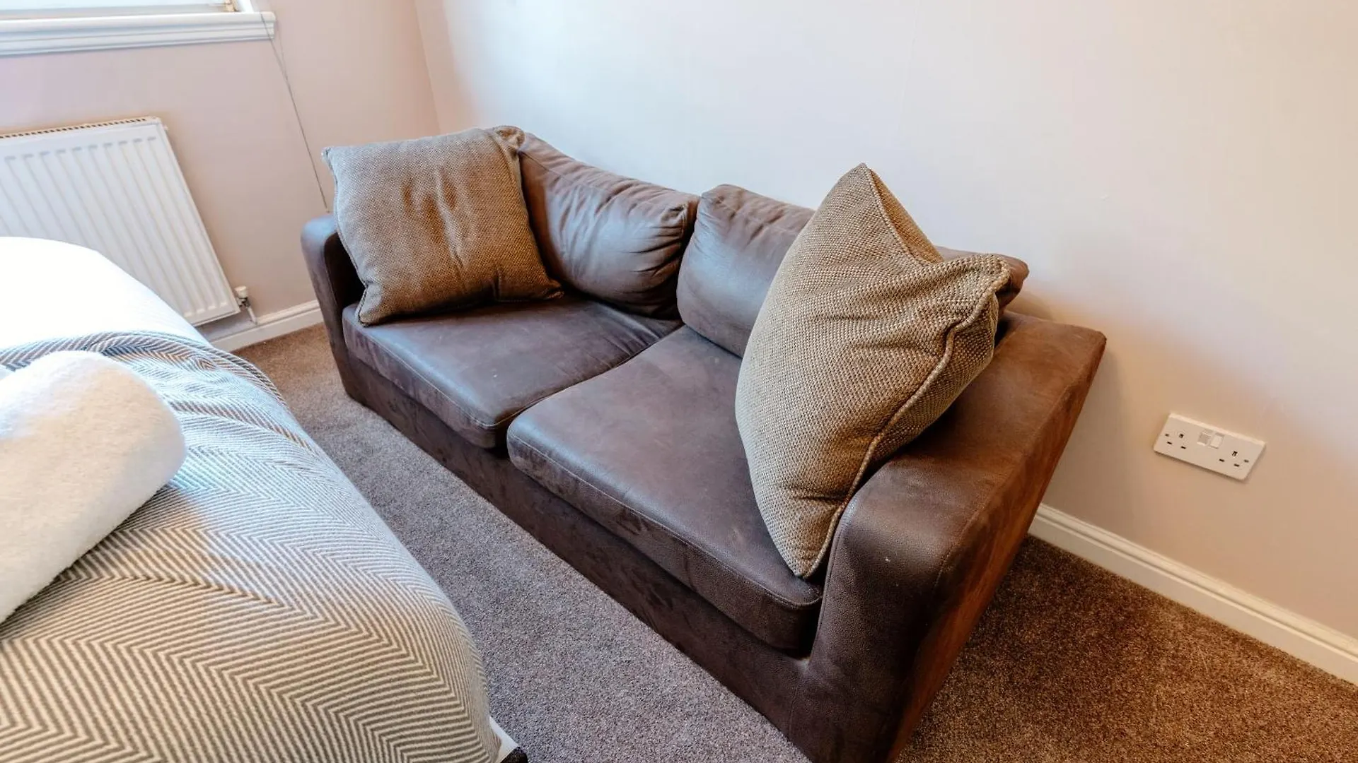 Roseburn Retreat 2B Free Parking Apartment Edinburgh